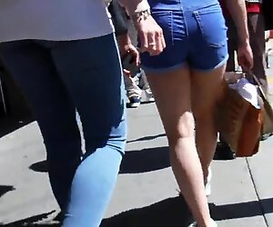 Bootycruise: Asiatico Puffe Leg Arte 29: Blue Denim Pantaloncini Corti