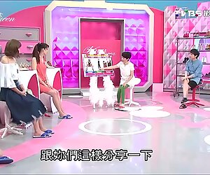 Display TV Taiwan Confronta le scarpe Piedi e carnose